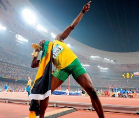 开云体育直播-东决关键战之夜，哈登展现巨星价值