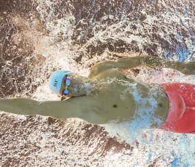 开云官网-锡安关键一击定乾坤，深圳队全面压制太阳展露冠军相