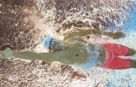 开云官网-锡安关键一击定乾坤，深圳队全面压制太阳展露冠军相