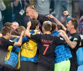 世界杯2026-土耳其鏖战巴萨，托尼高光表现