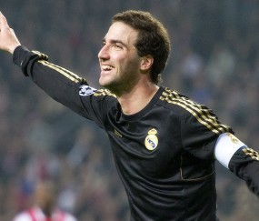 开云体育平台APP-东决关键战焦点战，浙江队强压深圳队，书写新篇章