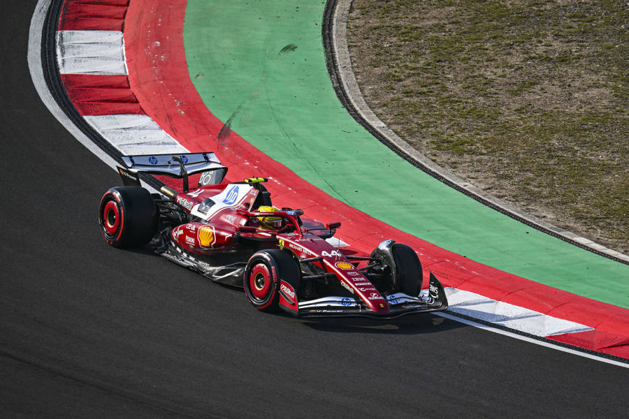 迈凯伦力克雷诺车队，汉密尔顿关键制胜