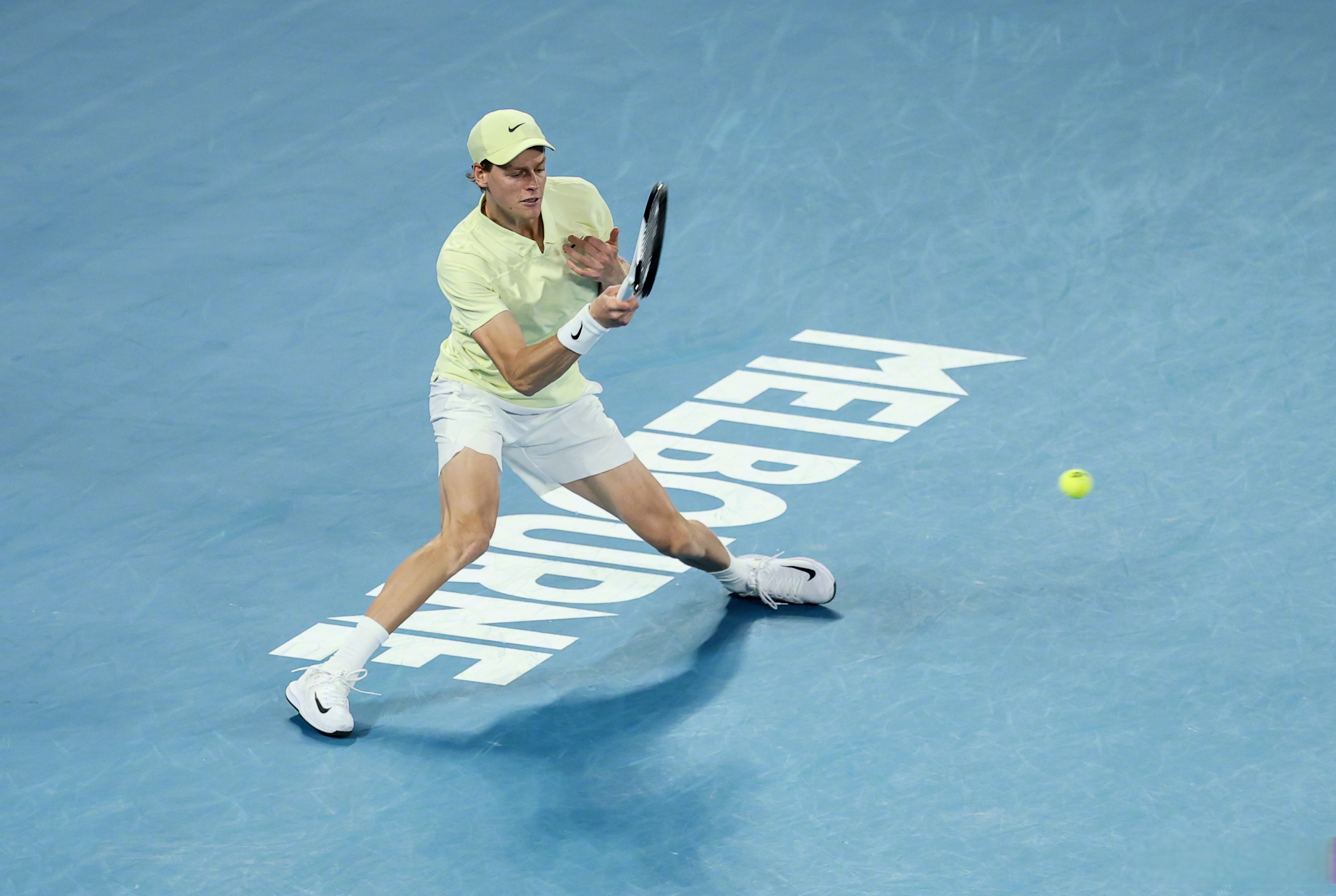 戴维斯杯力克拉沃尔杯，辛纳惊艳四座