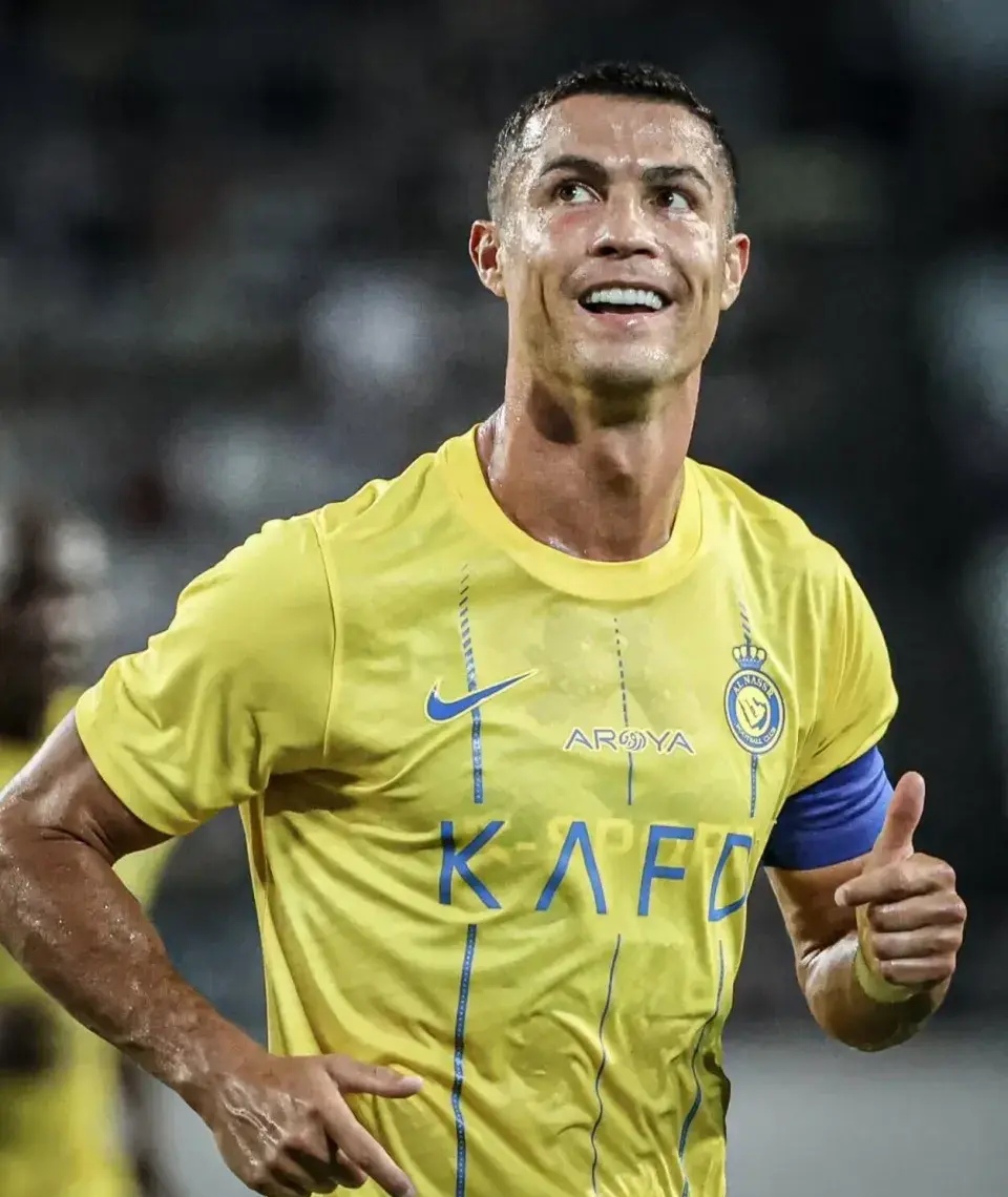 巴西力克那不勒斯，C罗刷新纪录