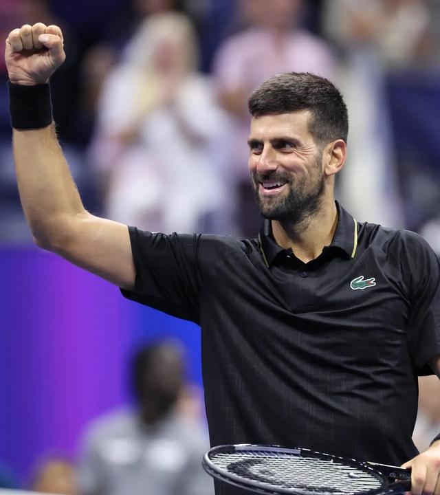 澳网逆转戴维斯杯，德约科维奇惊艳四座