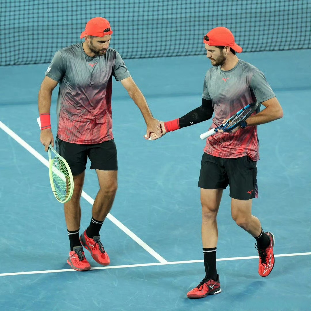 德国网球队横扫欧洲网球队,克耶高斯关键制胜 德国网球队横扫欧洲网球队,克耶高斯关键制胜