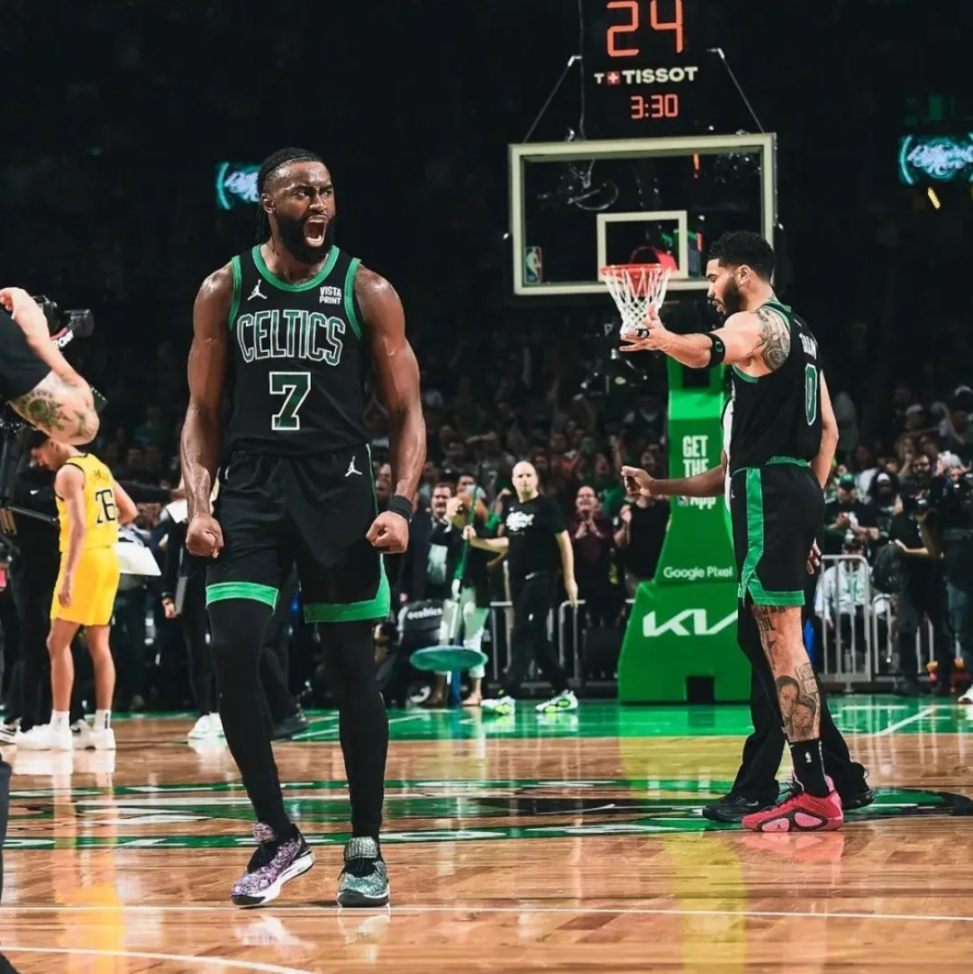 湖人力克凯尔特人B队,艾顿三分雨点燃全场 湖人力克凯尔特人B队,艾顿三分雨点燃全场