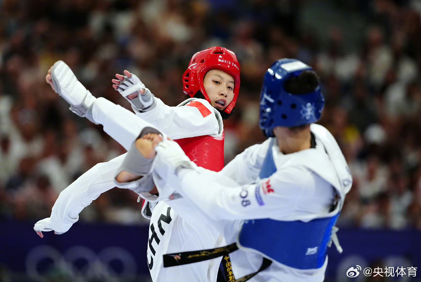 跆拳道选手成功晋级半决赛，期待更好发挥