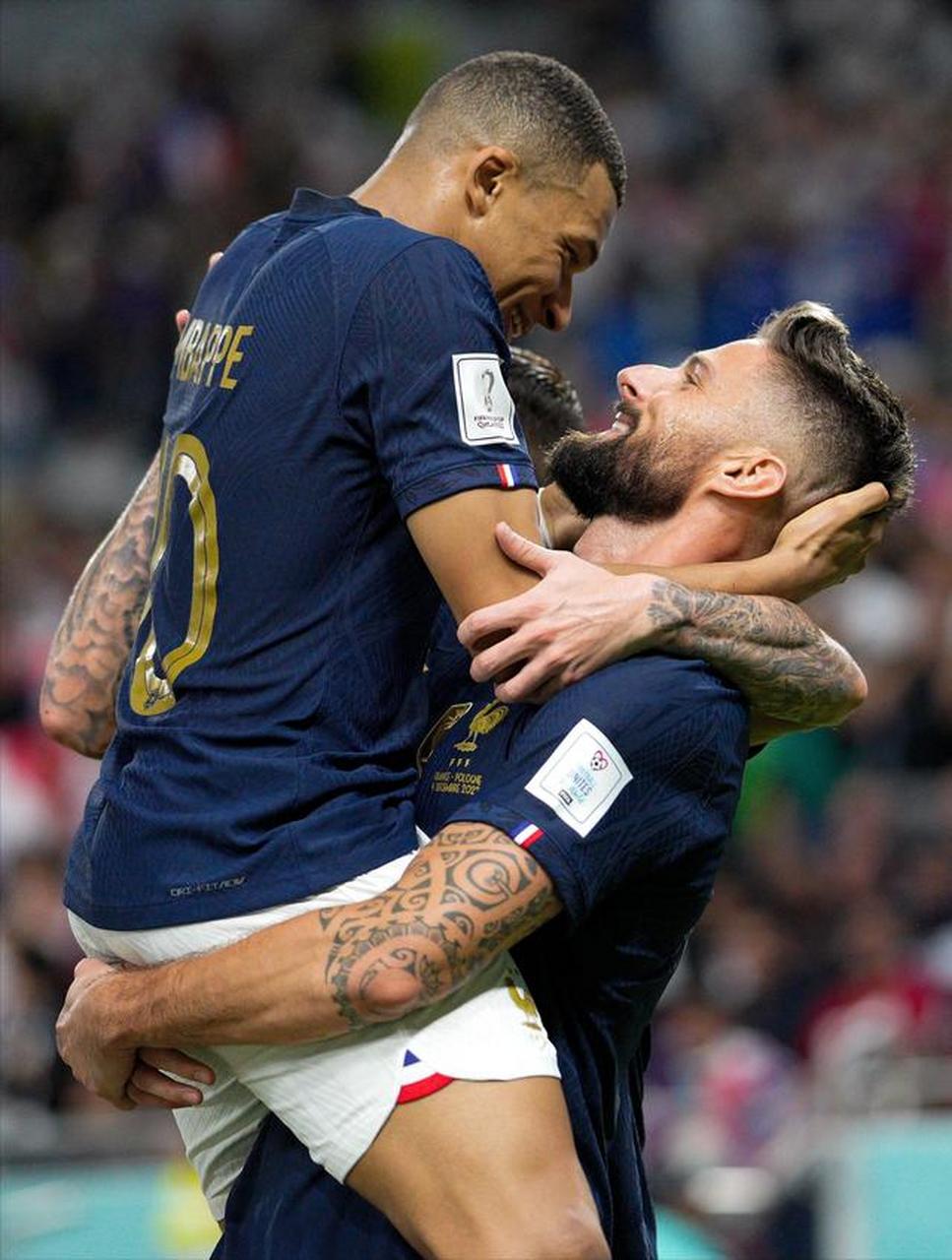 法国队力克英格兰队，波尔扛起全队