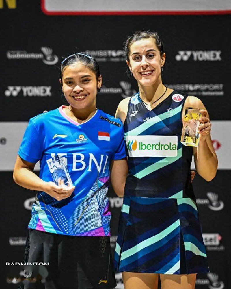 日本羽毛球队险胜丹麦羽毛球队，马琳惊艳世界