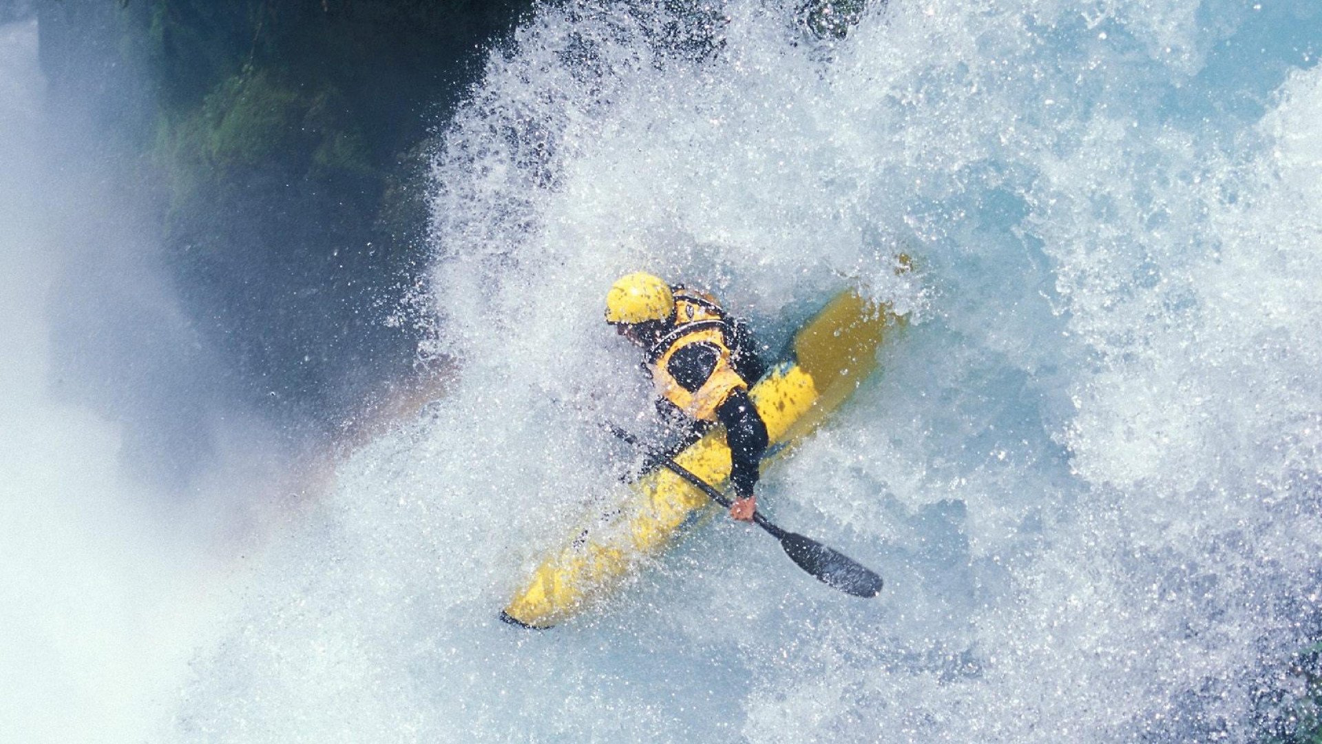 冰岛寒风中屹立的巨人,阿劳霍冠军级表现诠释巴萨新脊梁